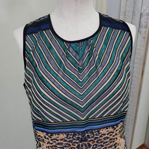 Cabi Buchanan Sleeveless Mixed Print Blouse Tunic Animal Striped S - Picture 3 of 10